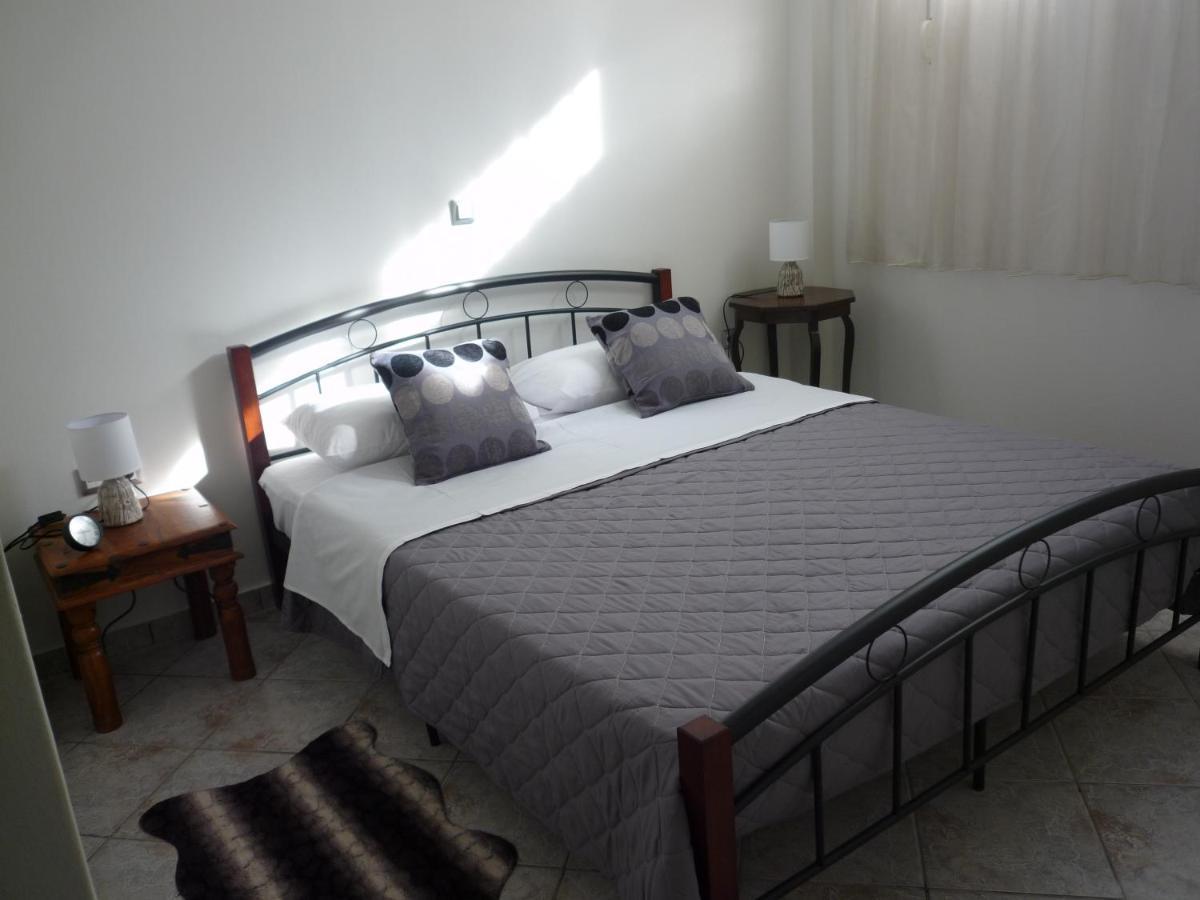 Mk Apartment Lavrio Exterior photo
